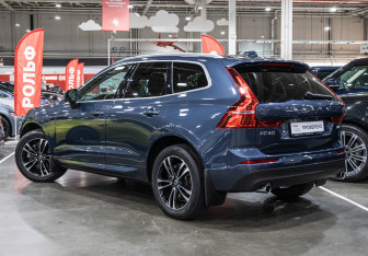 Подержанный автомобиль Volvo XC60 2018 года (9 фото)