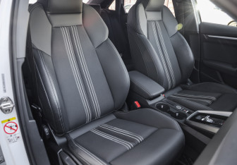 Подержанный автомобиль Audi A3 Sedan 2021 года (28 фото)