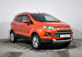 Подержанный автомобиль Ford EcoSport 2015 года (3 фото)