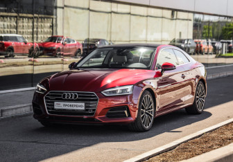 Подержанный автомобиль Audi A5 Coupe 2018 года (3 фото)