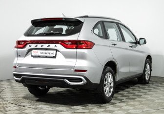 Подержанный автомобиль Haval M6 2023 года (5 фото)