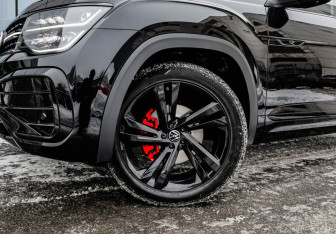 Подержанный автомобиль Volkswagen Teramont 2024 года (3 фото)