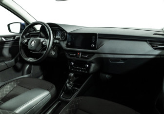 Подержанный автомобиль Skoda Rapid Liftback 2020 года (9 фото)