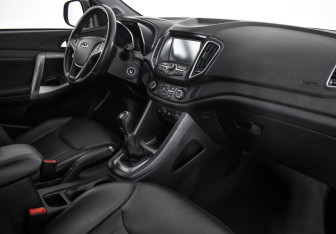 Подержанный автомобиль Chery Tiggo 5 2015 года (13 фото)