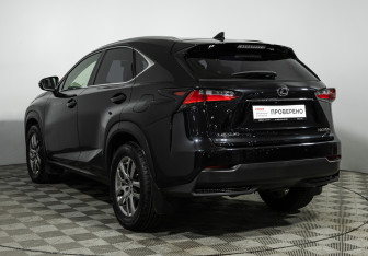 Подержанный автомобиль Lexus NX 2017 года (7 фото)
