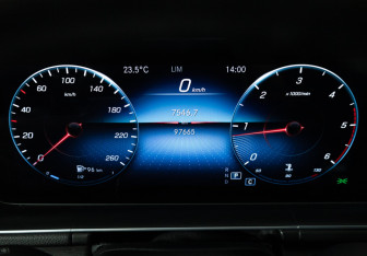 Подержанный автомобиль Mercedes-Benz GLE 2021 года (12 фото)