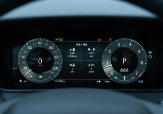 Новый Land Rover Range Rover Velar 2025 (16 фото)