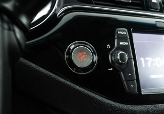 Подержанный автомобиль Kia Ceed Hatchback 2018 года (16 фото)