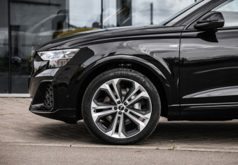 Новый Audi Q8 2025 (24 фото)