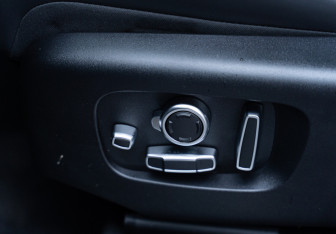 Новый Land Rover Range Rover Velar 2025 (24 фото)