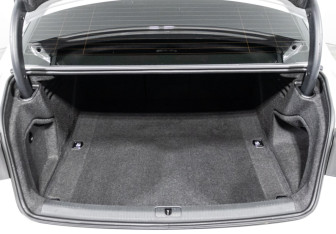 Подержанный автомобиль Audi A4 Sedan 2022 года (21 фото)