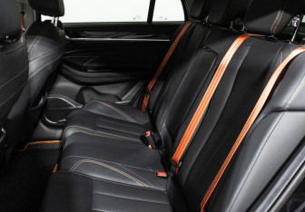 Подержанный автомобиль Omoda S5 GT 2024 года (10 фото)