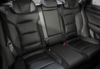 Подержанный автомобиль Geely Tugella 2023 года (28 фото)