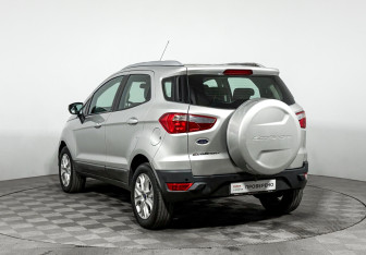 Подержанный автомобиль Ford EcoSport 2016 года (7 фото)