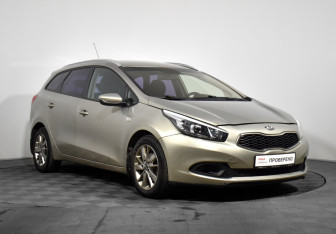 Подержанный автомобиль Kia Ceed Wagon 2013 года (3 фото)