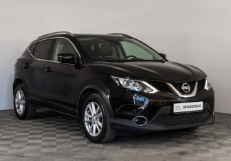 Подержанный автомобиль Nissan Qashqai 2017 года (3 фото)