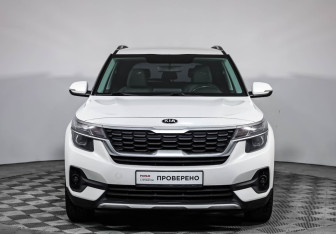 Подержанный автомобиль Kia Seltos 2021 года (2 фото)