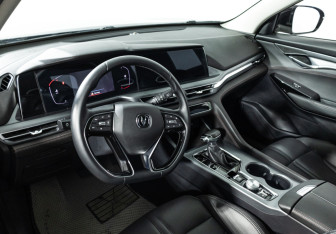 Подержанный автомобиль Changan CS75PLUS 2021 года (11 фото)