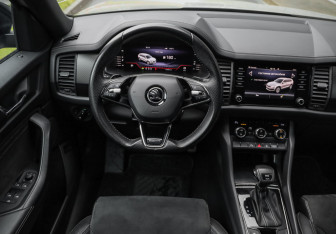 Подержанный автомобиль Skoda Kodiaq 2022 года (13 фото)