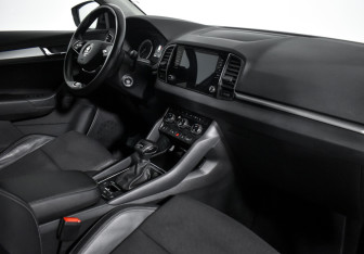 Подержанный автомобиль Skoda Karoq 2020 года (13 фото)