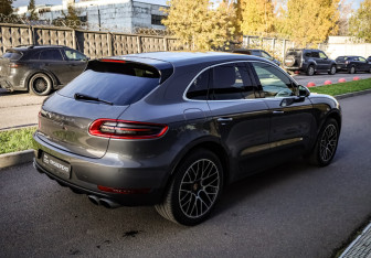 Подержанный автомобиль Porsche Macan 2014 года (4 фото)