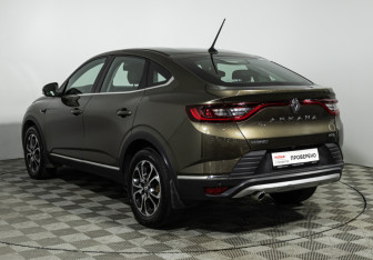 Подержанный автомобиль Renault Arkana 2019 года (7 фото)