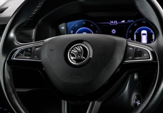 Подержанный автомобиль Skoda Kodiaq 2019 года (12 фото)