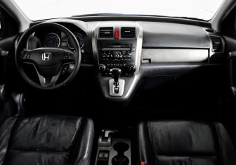 Подержанный автомобиль Honda CR-V 2011 года (13 фото)