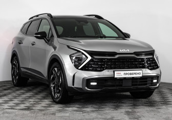 Подержанный автомобиль Kia Sportage 2023 года (3 фото)