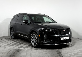 Подержанный автомобиль Cadillac XT6 2021 года (3 фото)