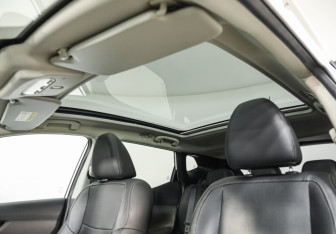 Подержанный автомобиль Nissan Qashqai 2014 года (22 фото)