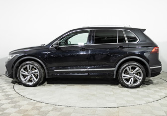Подержанный автомобиль Volkswagen Tiguan 2020 года (8 фото)