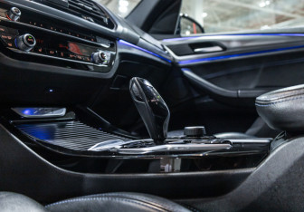 Подержанный автомобиль BMW X3 2018 года (22 фото)