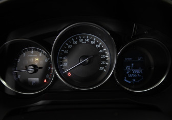 Подержанный автомобиль Mazda 6 Sedan 2016 года (11 фото)