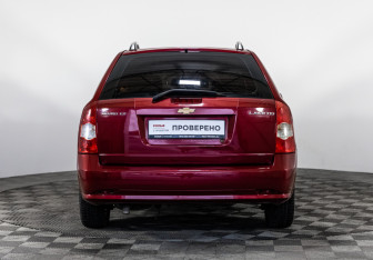 Подержанный автомобиль Chevrolet Lacetti Wagon 2012 года (6 фото)