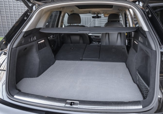 Подержанный автомобиль Audi Q5 2019 года (33 фото)