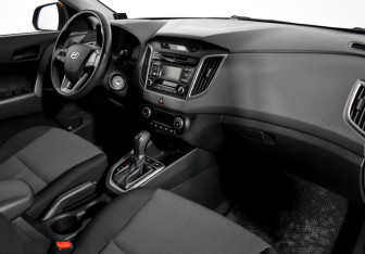 Подержанный автомобиль Hyundai Creta 2018 года (12 фото)