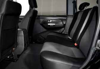 Подержанный автомобиль УАЗ Patriot 2016 года (11 фото)