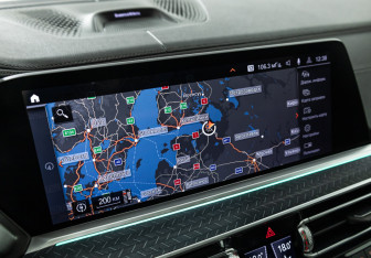 Подержанный автомобиль BMW X5 2020 года (19 фото)