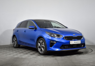 Подержанный автомобиль Kia Ceed Hatchback 2019 года (3 фото)