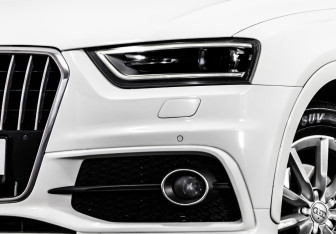 Подержанный автомобиль Audi Q3 2013 года (2 фото)