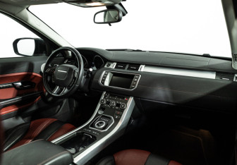Подержанный автомобиль Land Rover Range Rover Evoque 2012 года (9 фото)