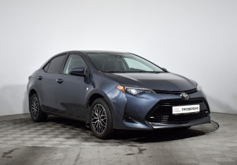 Подержанный автомобиль Toyota Corolla Sedan 2019 года (3 фото)