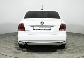 Подержанный автомобиль Volkswagen Polo Sedan 2019 года (6 фото)