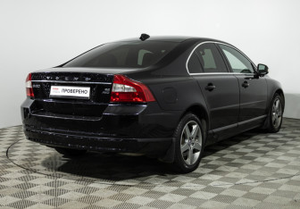 Подержанный автомобиль Volvo S80 2008 года (5 фото)