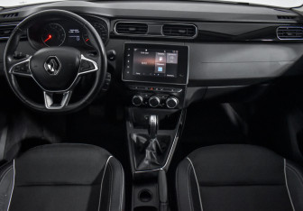 Подержанный автомобиль Renault Arkana 2019 года (15 фото)