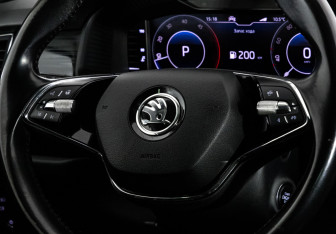 Подержанный автомобиль Skoda Kodiaq 2021 года (11 фото)