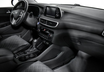 Подержанный автомобиль Hyundai Tucson 2019 года (13 фото)