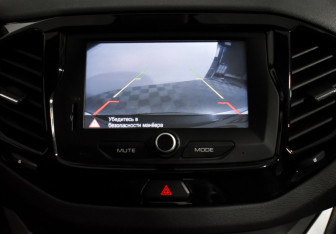 Подержанный автомобиль LADA (ВАЗ) Vesta Sedan 2020 года (14 фото)