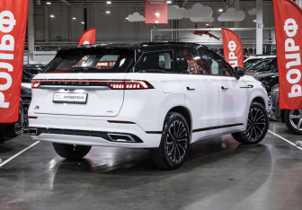 Подержанный автомобиль Jaecoo J8 2024 года (7 фото)